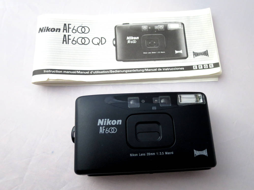 Nikon AF600